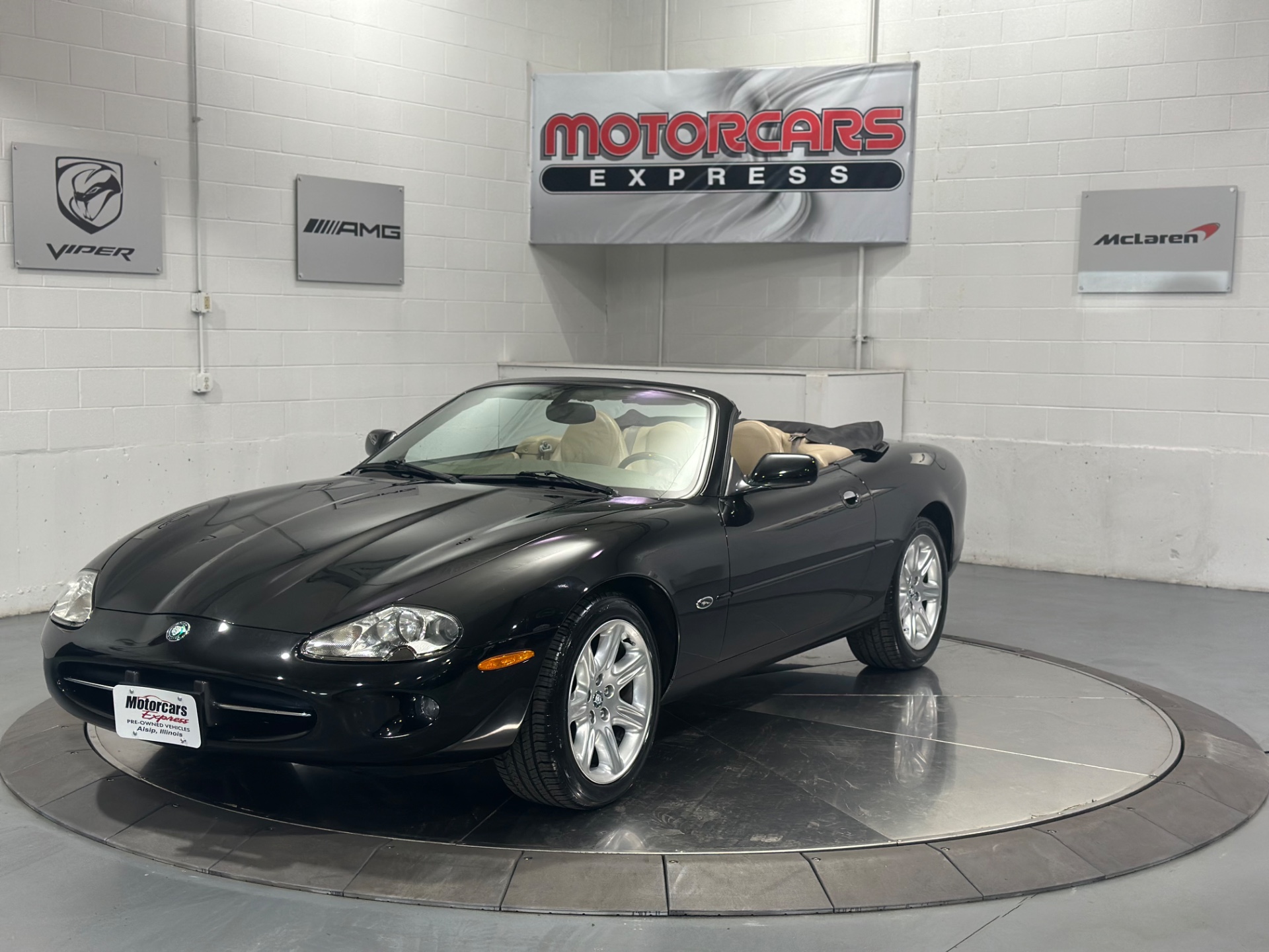 jaguar xk series 2000 SAJJA42C6YNA10017 image jaguar xk series 2000 SAJJA42C6YNA10017 image